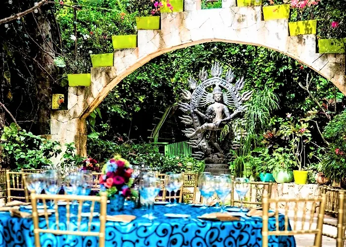 Xolumado Inspiration Village Hotel 3*